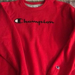 Men’s size medium red champion sweatshirt
